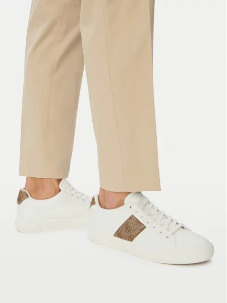 Tenisice Guess FMTCRI bijela