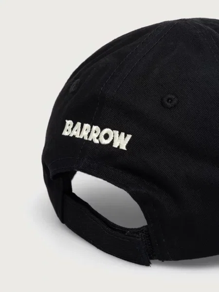 Barrow кепка