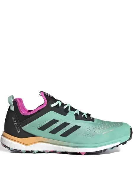 Sneakerși Adidas UltraBoost cu dungi de drumeție gri