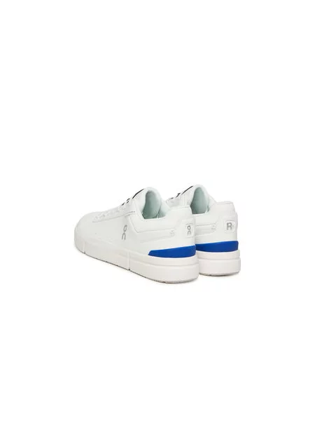 Sneakersy On bílé