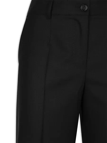 Vilnonės kelnės Dolce & Gabbana įsiliepsnojo juoda