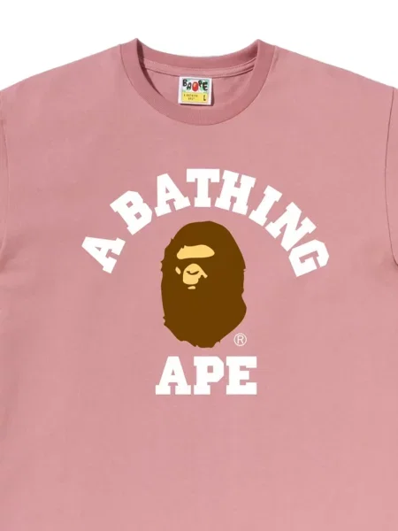 Scurt tricou A Bathing Ape® cu mâneci scurte roz