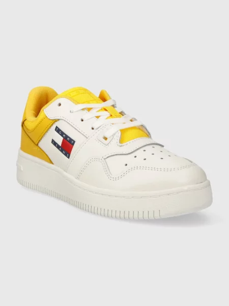 Tommy Jeans Usnjene superge TJW RETRO BASKET ESS rumena