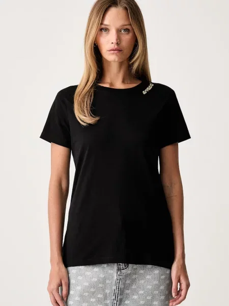 Armani Exchange tricou pentru femei din negru