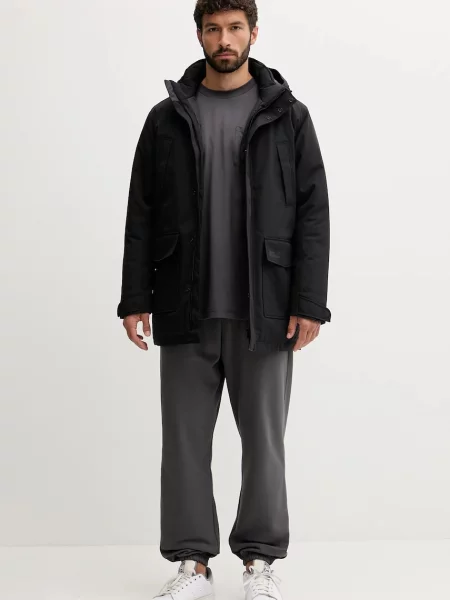 Куртка Jack Wolfskin черная