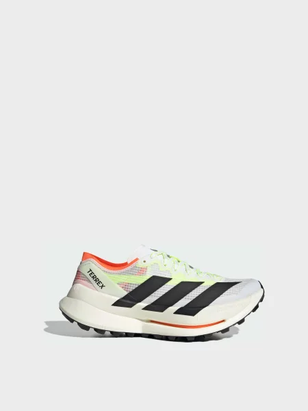 Кроссовки Adidas Terrex белые