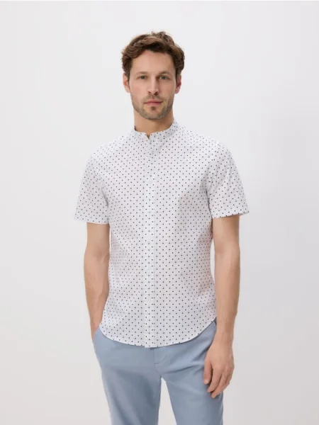 Reserved Cămașă slim fit cu guler înalt albastru-pal albastru