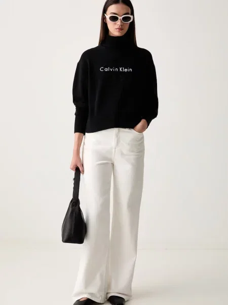 Pulover Calvin Klein Jeans cu guler înalt negru