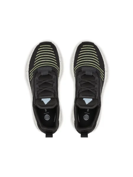 Bežecké tenisky Adidas Swift Run čierna
