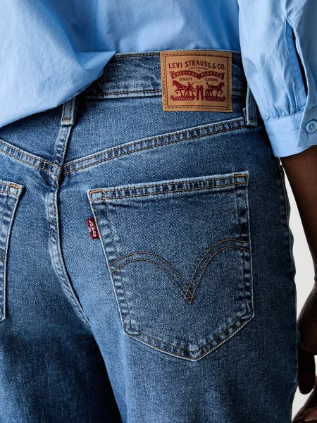 Levi's дънки mom fit дамски HIGH WAISTED MOM JEAN синьо