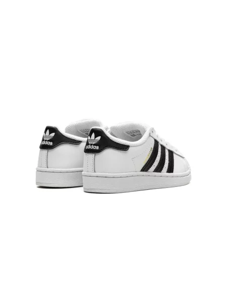 Маратонки Adidas Superstar бяло