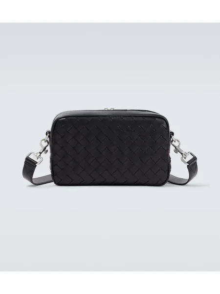 Kožna mali crossbody torbica Bottega Veneta crna