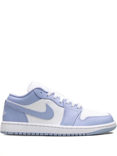 Sneakerși Jordan alb