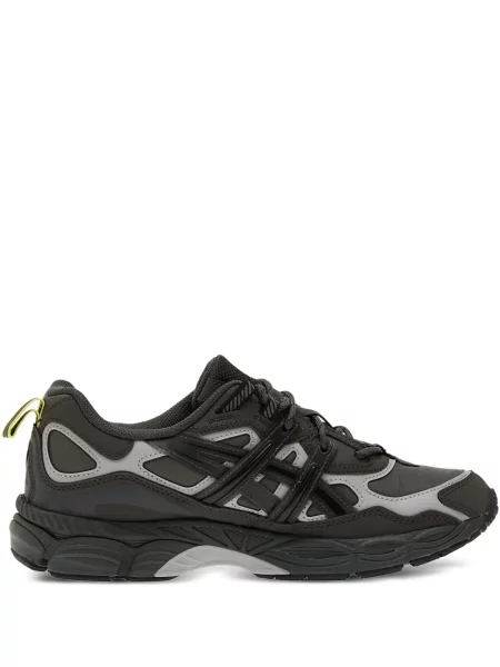 Мрежести бягане маратонки Asics бяло