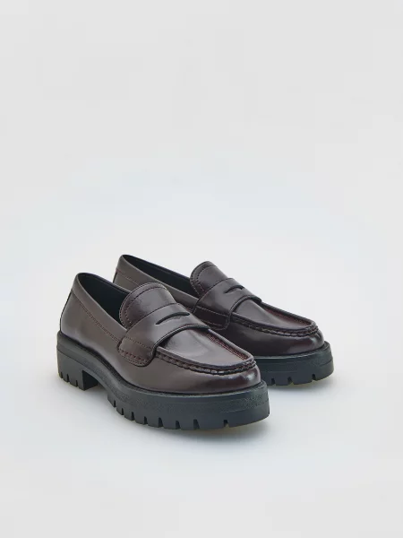 Лоферы Reserved