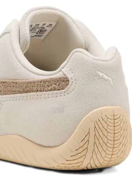 Sneakerși Puma