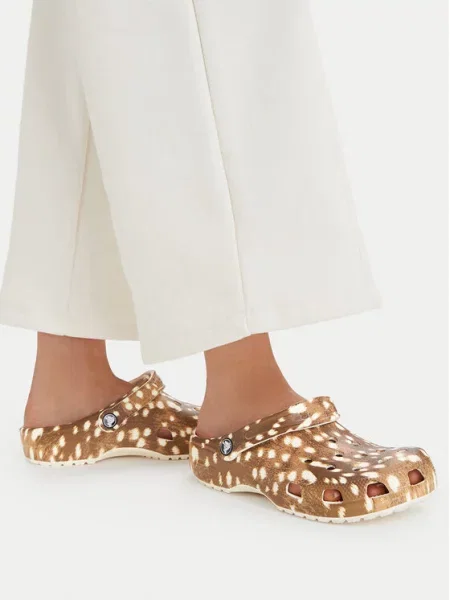 Natikače Crocs Classic Pop Animal Clogs smeđa