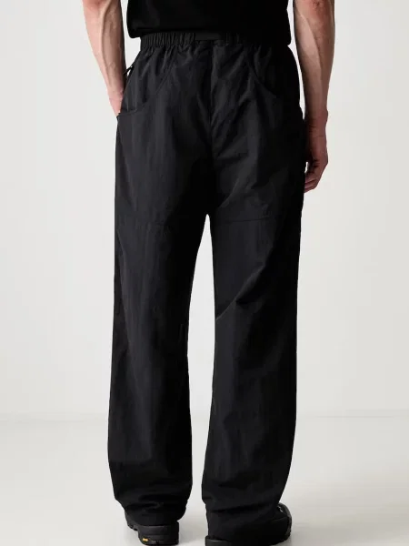 The North Face spodnie czarne