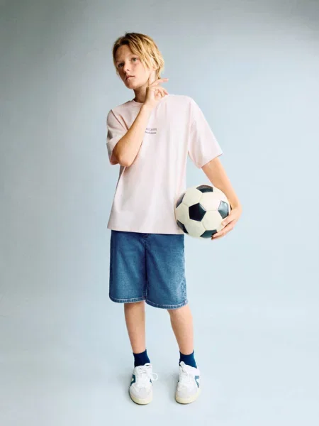 Dżinsowe bermudy z gumką w talii Dzieci 8 MANGO KIDS ciemnoniebieski