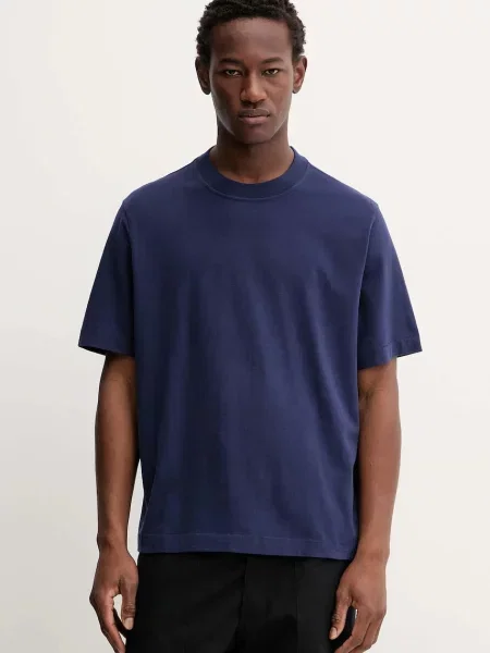 Тениска Abercrombie & Fitch с изчистен дизайн тъмносиньо