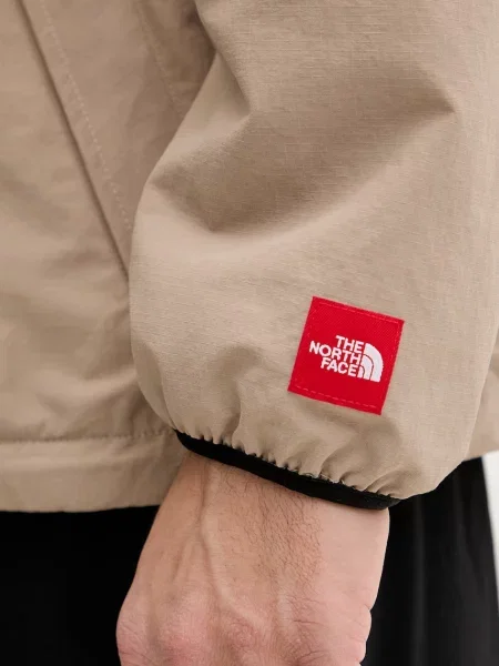 The North Face коротка куртка Redbox