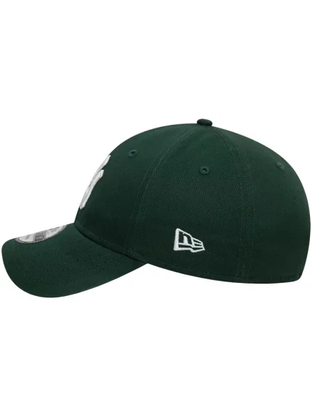 NEW ERA Čiapka tmavozelená / biela zelená