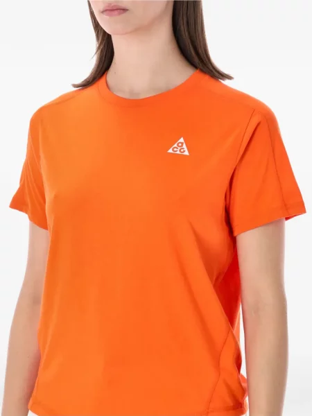 Tricou Nike până la genunchi de costum maro