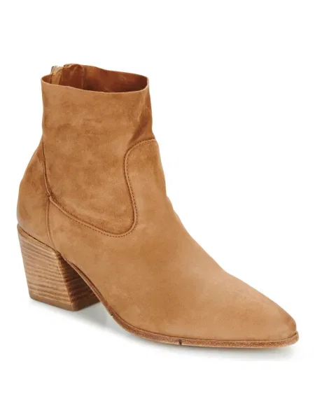 Botine Moma