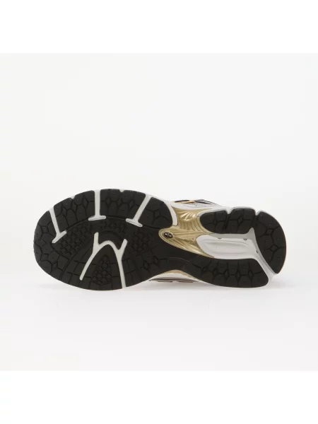 Сникърси New Balance Kids Silver Metallic/ Gold Metallic EUR 36 черно