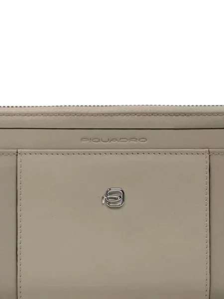Portofel Piquadro cu autograf