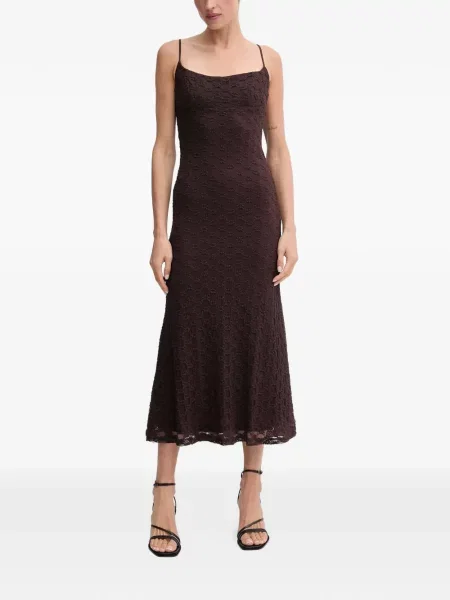 Rochie midi Bardot cu model floral până la genunchi de costum maro