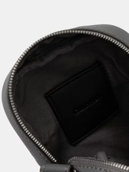 Calvin Klein Válltáska szürke