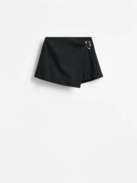 Reserved Fustă-pantalon cu negru