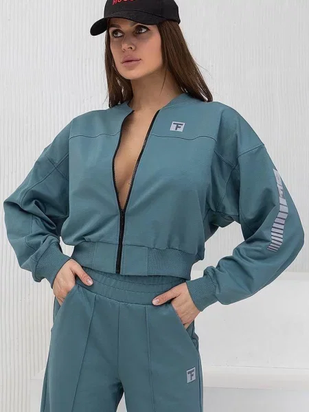 Женский бомбер