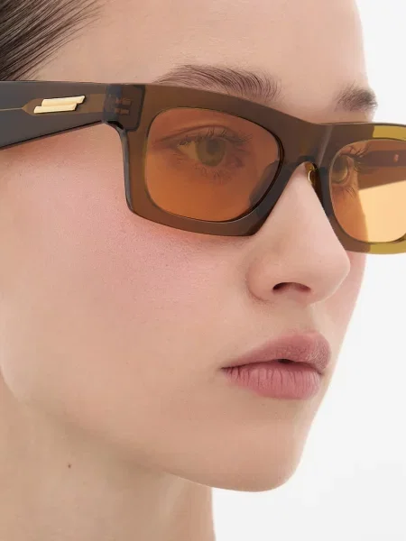 Bottega Veneta napszemüveg zöld