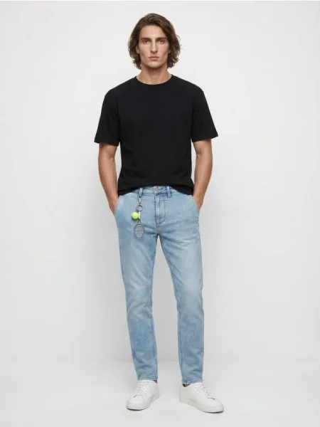 Sinsay Slim fit džíny s efektem praní modrá