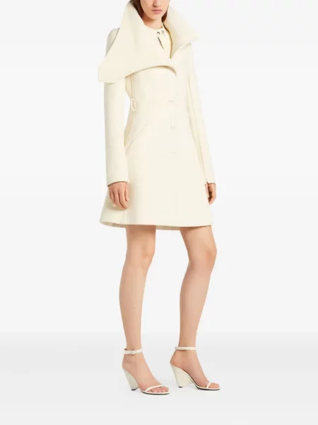 Kołnierzykowy płaszcz Courreges asymetryczny