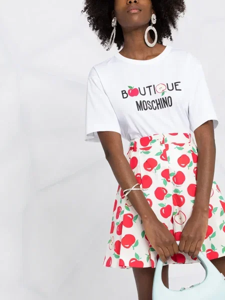Плисирани шорти Boutique Moschino с принт бяло