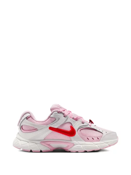 Маратонки Nike розово