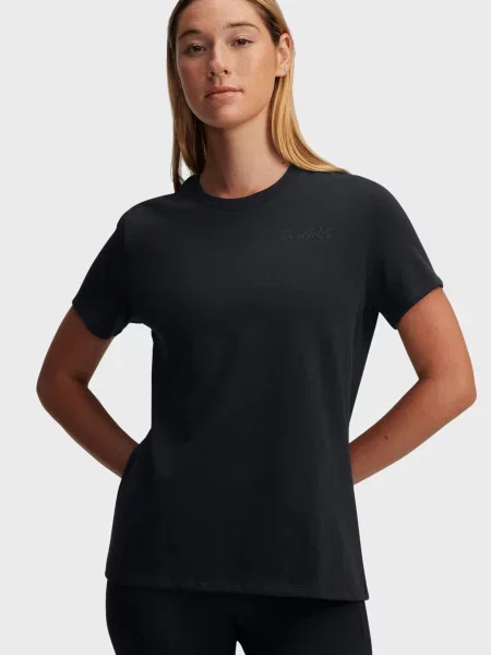Спортивная футболка Under Armour черная