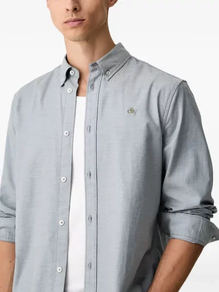 Риза Scotch & Soda бродирана с копчета на яката синьо