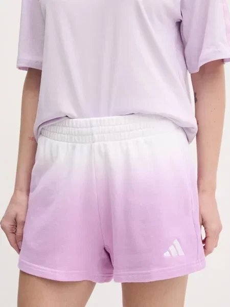 Къс панталон adidas ALL SZN Dip Dye лилаво с десен с висока талия виолетово