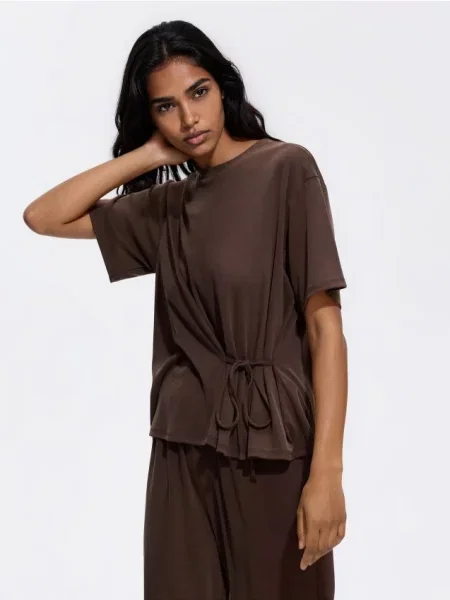 Reserved Tricou cu legare maro-închis maro