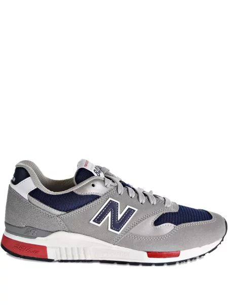Sneakerși New Balance 530 din piele de căprioară roz