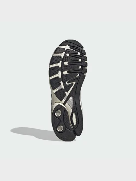 Повседневные кроссовки для бега Adidas черные