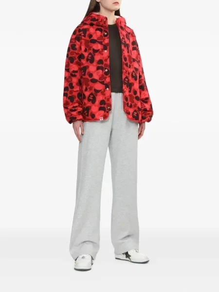 Geacă Apee™ By *a Bathing Ape® cu glugă cu model camuflaj roșu