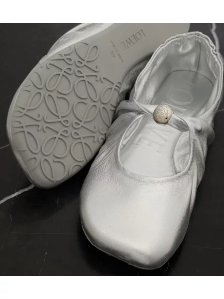 Balerini Loewe din piele argintiu