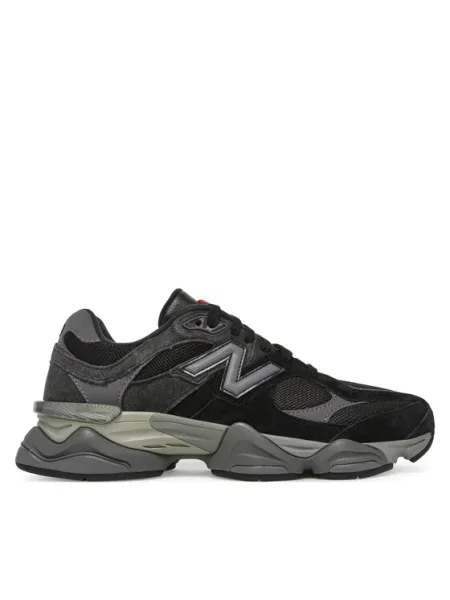 New Balance Sneakersy čierna