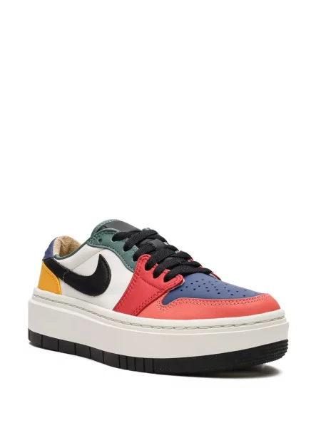 Daugiaspalvis sportbačiai Jordan Air Jordan 1 raudona