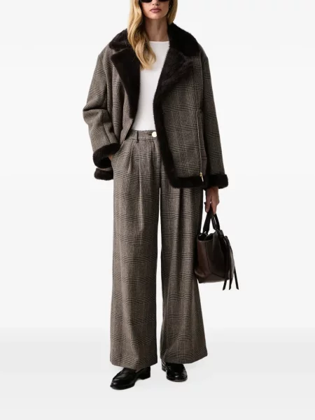 Pantaloni Armani Exchange în carouri maro